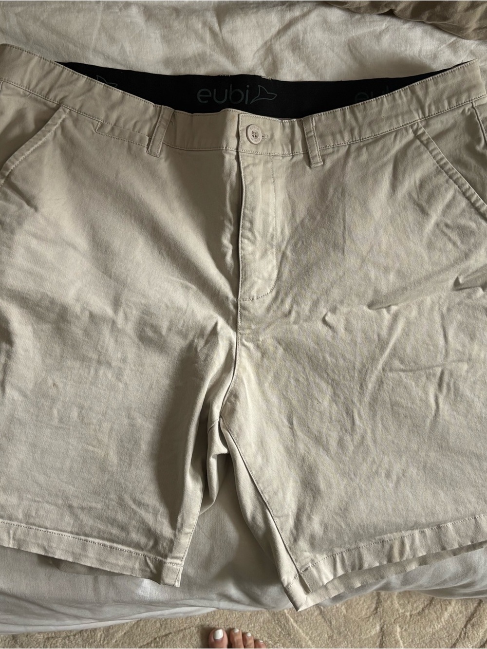 Men's Casual Beige Shorts